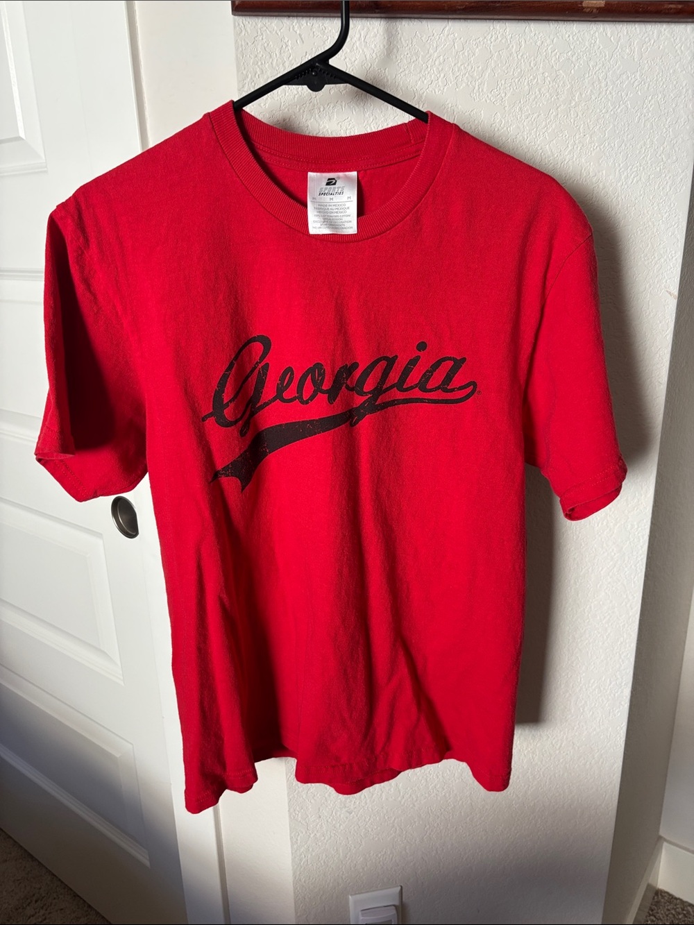 Men’s Medium Georgia Bulldogs short sleeve tee